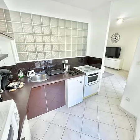 T2 Confort - Parking - Avenue Camille Pujol Апартаменты