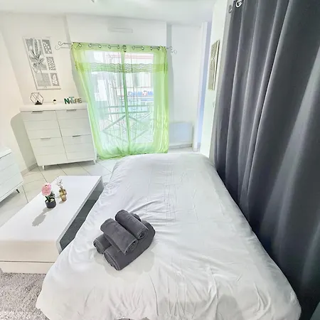 Apartmán T2 Confort - Parking - Avenue Camille Pujol